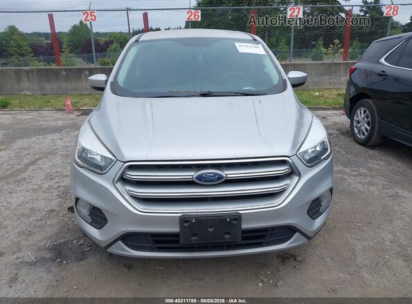 1FMCU9GD6HUC67920 2017 FORD ESCAPE Silver Instrument cluster view