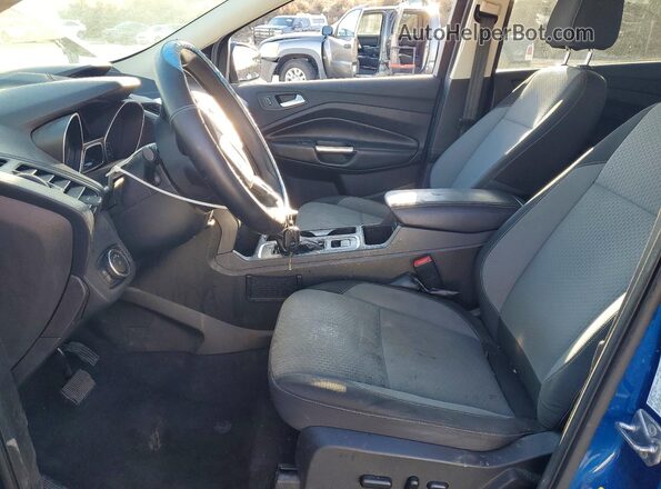 1FMCU9GD6HUC70719 2017 FORD ESCAPE Blue Front interior view