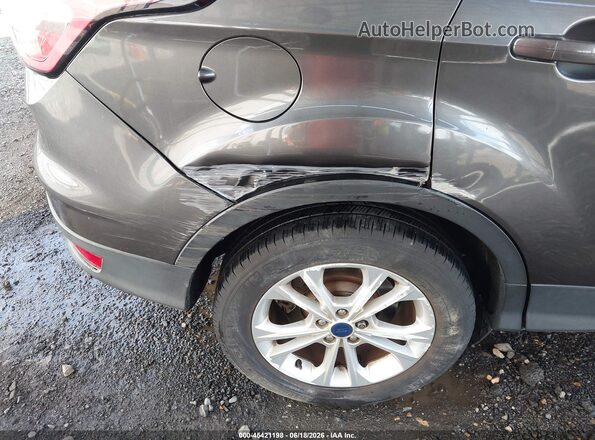 1FMCU9GD6HUD15125 2017 FORD ESCAPE Gray 