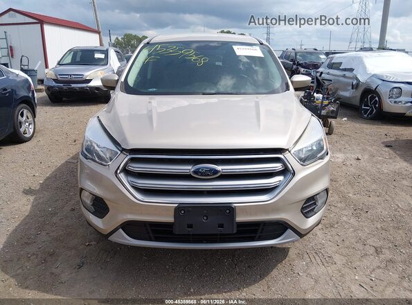 1FMCU9GD6HUD73395 2017 FORD ESCAPE Gold ხელსაწყოთა პანელის ხედი