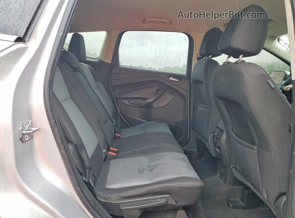 1FMCU9GD6HUE08100 2017 FORD ESCAPE Silver Rear interior view