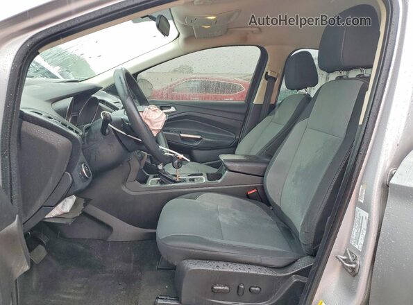 1FMCU9GD6HUE08100 2017 FORD ESCAPE Silver Front interior view
