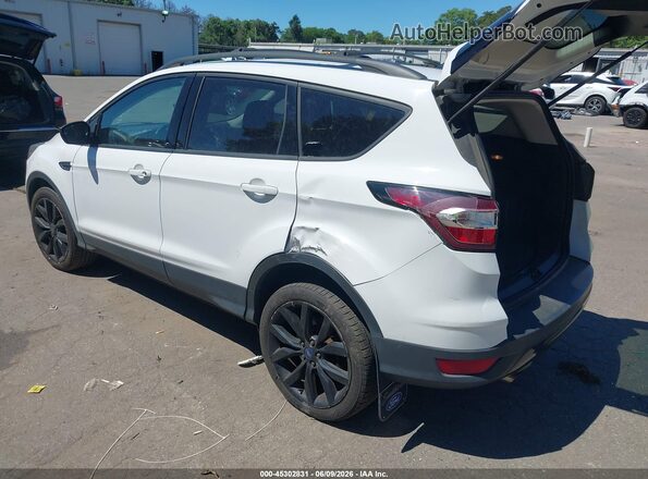 1FMCU9GD6JUA68470 2018 FORD ESCAPE White Rear left
