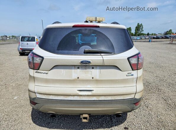1FMCU9GD6JUC60603 2018 FORD ESCAPE White Rear view