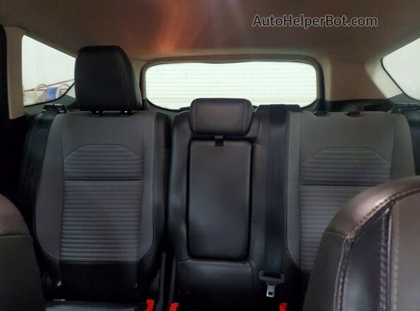 1FMCU9GD6KUA17035 2019 FORD ESCAPE Black Widok tylnych siedzeń