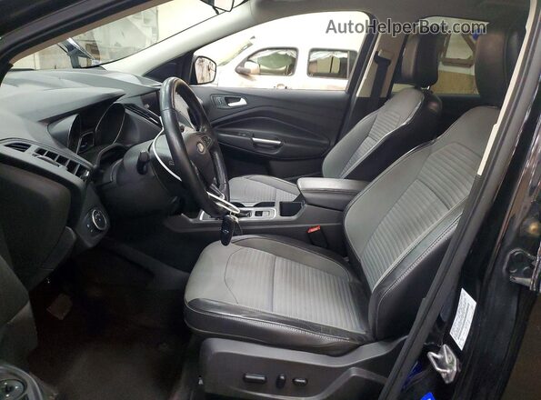 1FMCU9GD6KUA17035 2019 FORD ESCAPE Black Widok wnętrza z przodu