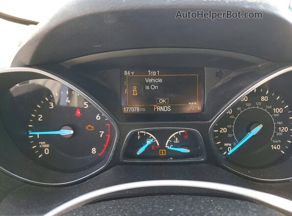1FMCU9GD6KUA21845 2019 FORD ESCAPE White Widok zestawu wskaźników