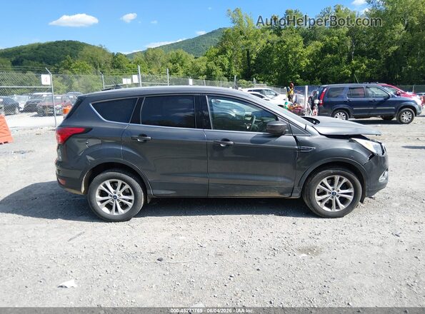 1FMCU9GD6KUA39844 2019 FORD ESCAPE Gray Vista interior trasera