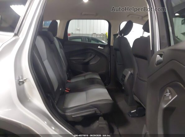 1FMCU9GD6KUA64260 2019 FORD ESCAPE Серебряный Вид наклейки с VIN-кодом
