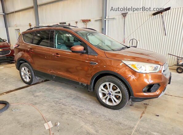 1FMCU9GD7HUE58780 2017 FORD ESCAPE Brown Przód prawy