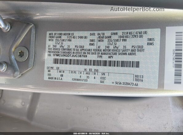1FMCU9GD7JUC38769 2018 FORD ESCAPE Silver Vista del compartimento del motor