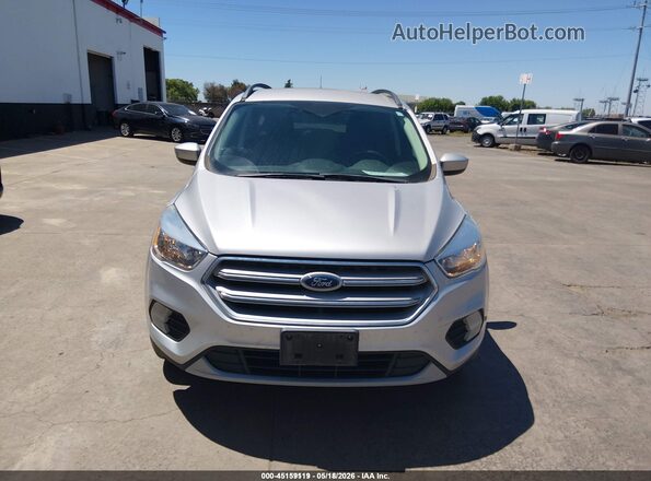 1FMCU9GD7JUC38769 2018 FORD ESCAPE Silver Vista frontal