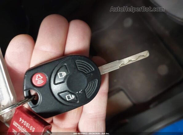 1FMCU9GD7JUD31081 2018 FORD ESCAPE Blue Dashboard view