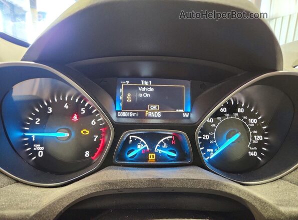 1FMCU9GD7KUC18863 2019 FORD ESCAPE Синий Вид щитка приборов