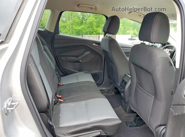1FMCU9GD8HUA30149 2017 FORD ESCAPE Silver 
