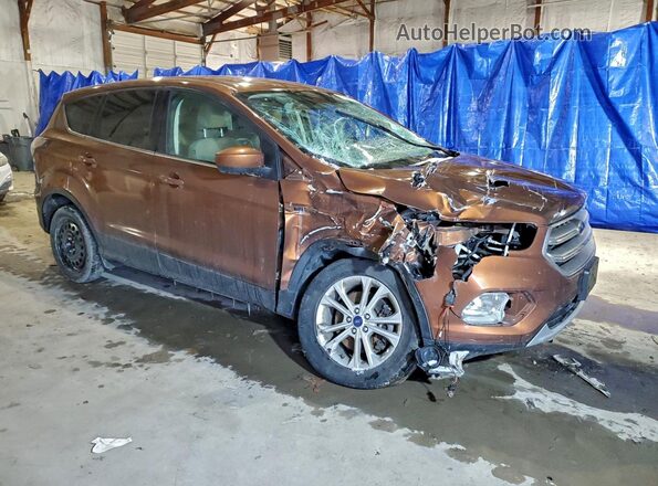 1FMCU9GD8HUA91386 2017 FORD ESCAPE Orange წინა მარჯვენა