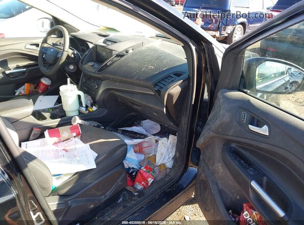 1FMCU9GD8HUC85450 2017 FORD ESCAPE Черный Вид салона спереди
