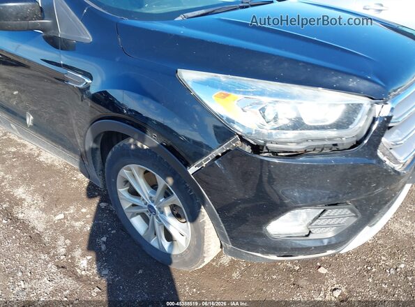 1FMCU9GD8HUC85450 2017 FORD ESCAPE Черный Вид спереди
