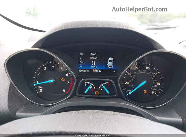 1FMCU9GD8HUD06166 2017 FORD ESCAPE Blue Вид задніх сидінь