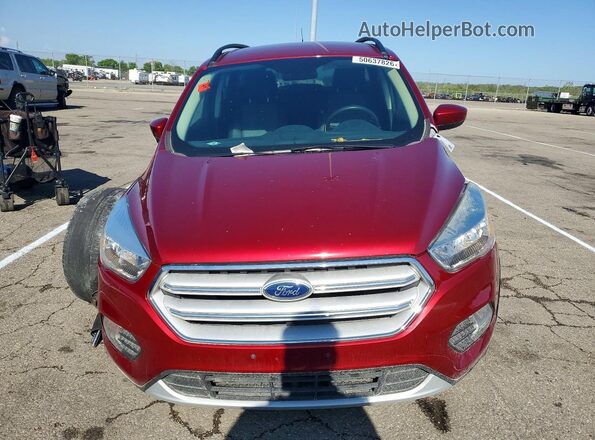 1FMCU9GD8JUB08502 2018 FORD ESCAPE Red Вид спереду