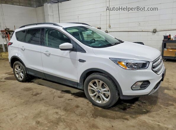 1FMCU9GD8JUC20507 2018 FORD ESCAPE Белый Передняя правая четверть
