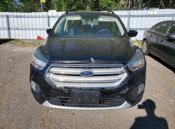 1FMCU9GD8JUC80674 2018 FORD ESCAPE Черный Вид спереди