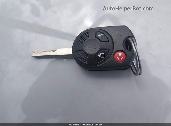 1FMCU9GD8JUD08604 2018 FORD ESCAPE Серебряный Вид панели приборов