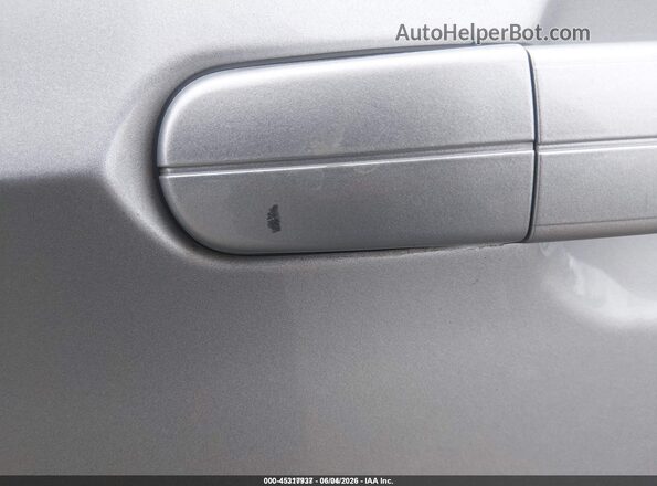 1FMCU9GD8JUD08604 2018 FORD ESCAPE Серебряный 