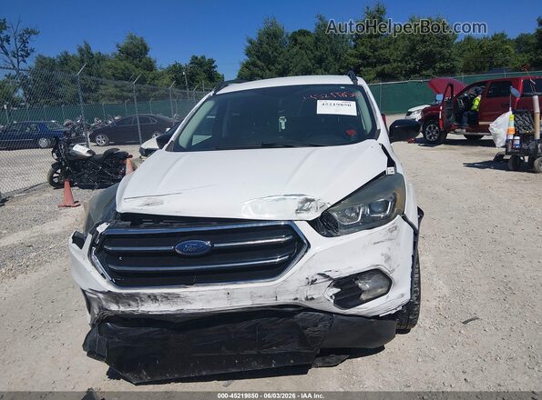 1FMCU9GD9HUB89195 2017 FORD ESCAPE White Вид щитка приладів
