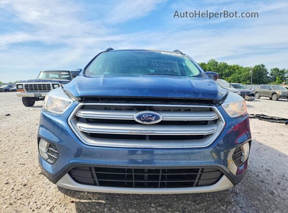 1FMCU9GD9JUA95727 2018 FORD ESCAPE Blue Вид спереду