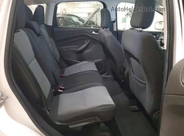1FMCU9GD9KUB06498 2019 FORD ESCAPE Белый Вид задней части салона