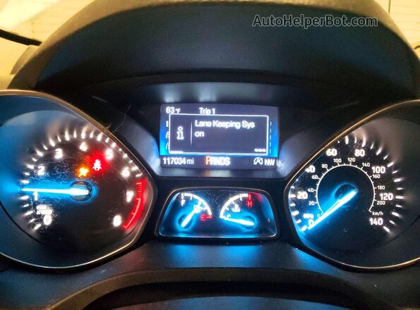 1FMCU9GD9KUB06498 2019 FORD ESCAPE Белый Вид щитка приборов
