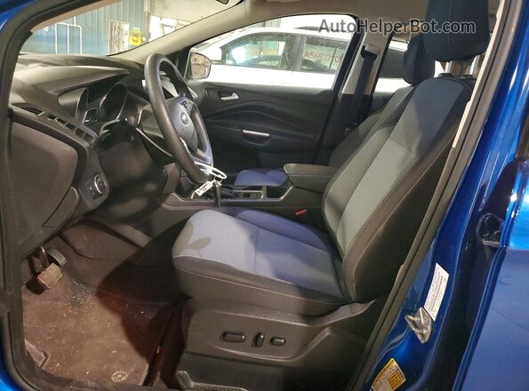 1FMCU9GD9KUB22510 2019 FORD ESCAPE Синий Вид салона спереди