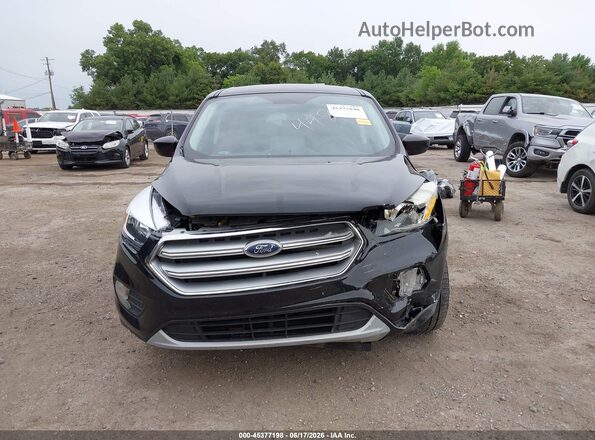 1FMCU9GDXHUD64487 2017 FORD ESCAPE Black Սարքավորումների վահանակի տեսք