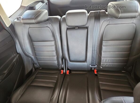 1FMCU9GDXHUE81373 2017 FORD ESCAPE Red Հետևի նստատեղերի տեսք