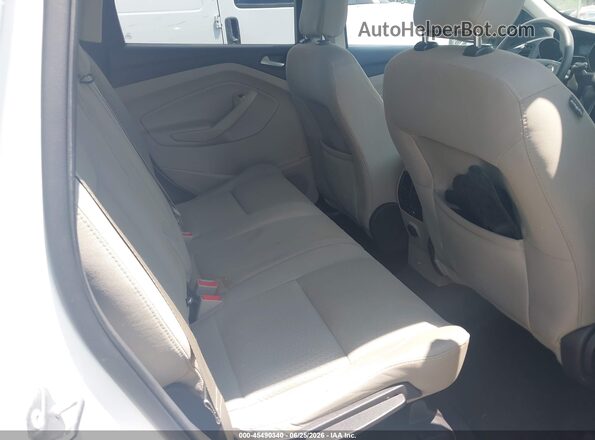 1FMCU9GDXJUB29142 2018 FORD ESCAPE White Widok naklejki z numerem VIN