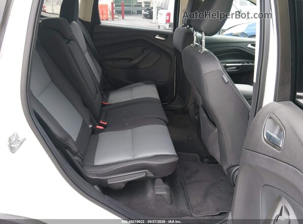 1FMCU9GDXJUD08586 2018 FORD ESCAPE White Vista de la etiqueta del VIN