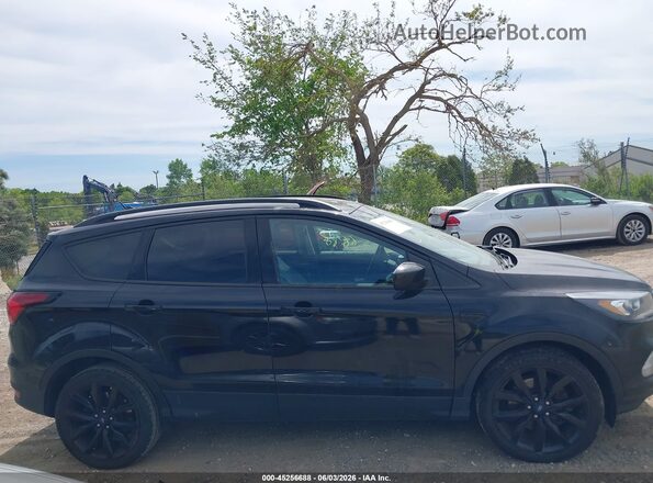 1FMCU9GDXKUA23422 2019 FORD ESCAPE Black Rear interior view