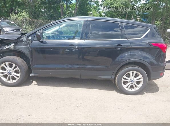 1FMCU9GDXKUB18126 2019 FORD ESCAPE Black 