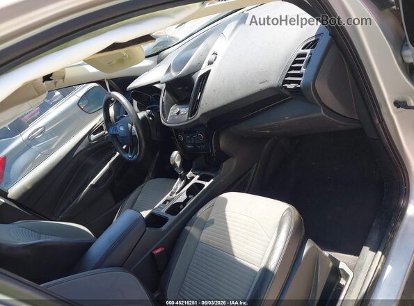 1FMCU9GDXKUC06450 2019 FORD ESCAPE Silver Widok wnętrza z przodu