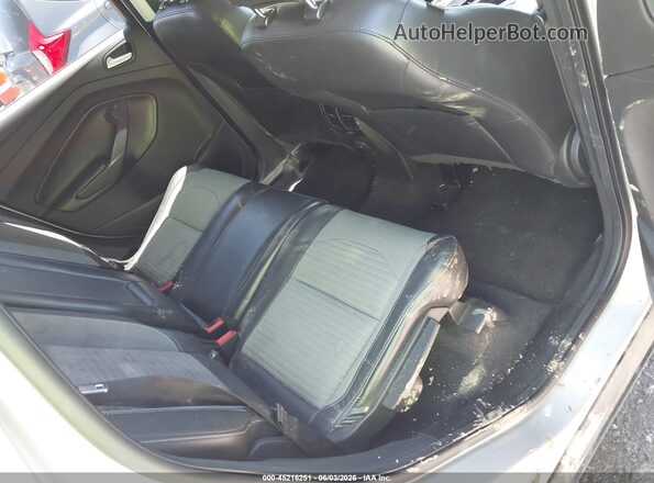 1FMCU9GDXKUC06450 2019 FORD ESCAPE Silver Widok naklejki z numerem VIN