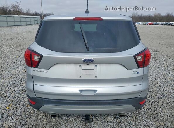 1FMCU9GDXKUC22809 2019 FORD ESCAPE Серебряный Вид сзади