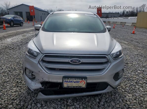 1FMCU9GDXKUC22809 2019 FORD ESCAPE Серебряный Вид спереди