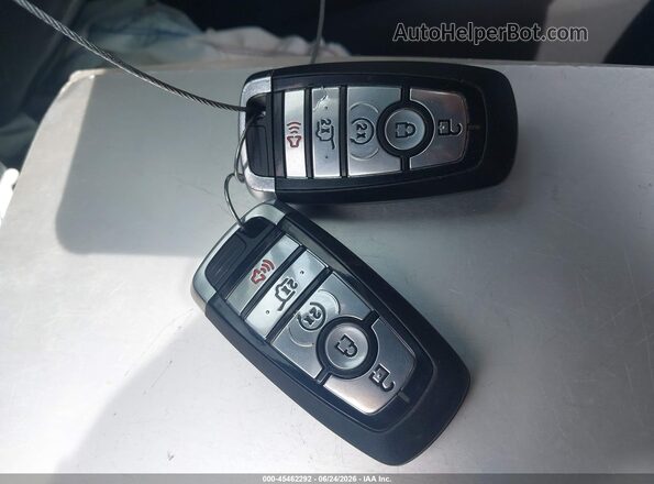1FMCU9GN8RUB53699 2024 FORD ESCAPE Silver წინა პანელის ხედი