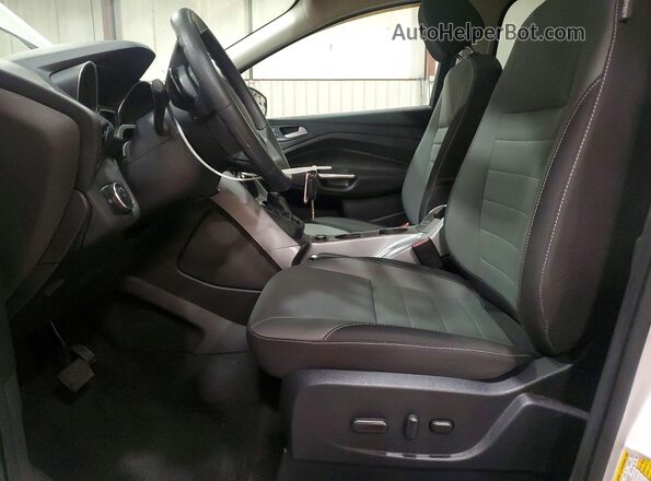 1FMCU9GX9GUB87620 2016 FORD ESCAPE White Front interior view