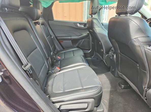 1FMCU9H66NUB64475 2022 FORD ESCAPE Black Widok tylnych siedzeń