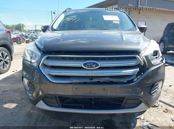 1FMCU9HD0JUA87627 2018 FORD ESCAPE Gray Widok zestawu wskaźników