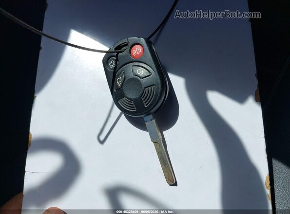 1FMCU9HD1JUB86599 2018 FORD ESCAPE Красный Вид панели приборов