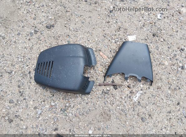 1FMCU9HD1JUD35688 2018 FORD ESCAPE Red Instrument cluster view