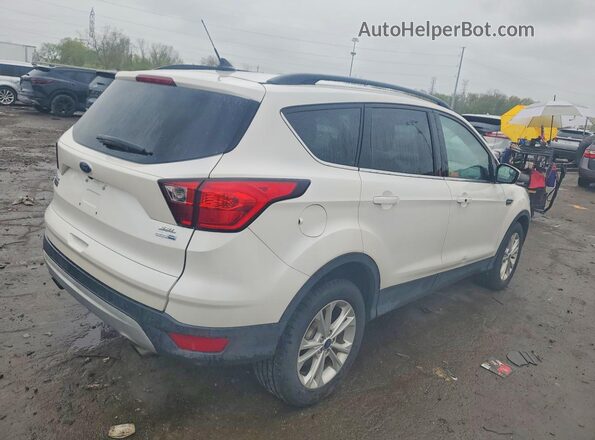1FMCU9HD1KUB98138 2019 FORD ESCAPE Белый Задняя правая четверть